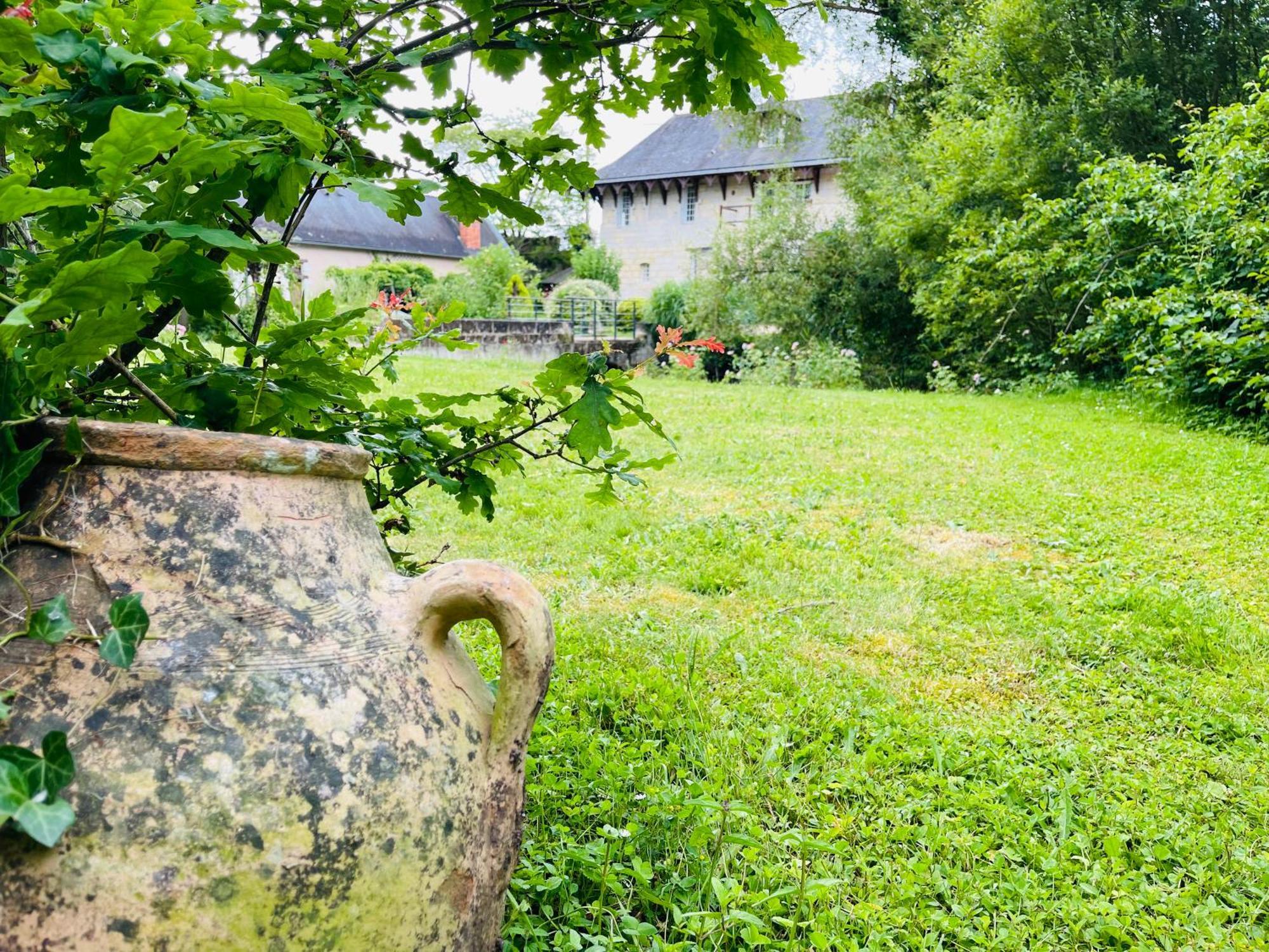 Domaine Jeanne De Laval Villa La Bohalle Екстериор снимка