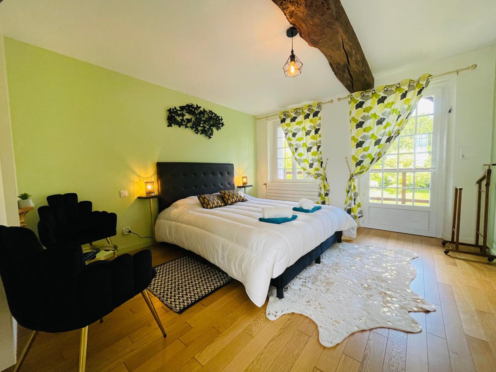 Domaine Jeanne De Laval Villa La Bohalle Екстериор снимка
